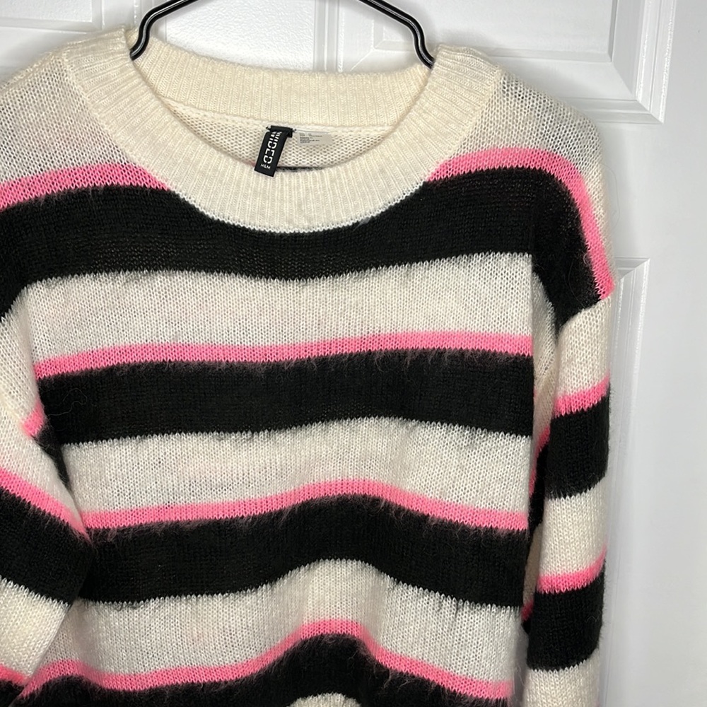 Black Pink Cream Stripe Knit Sweater - Picture 3 of 8